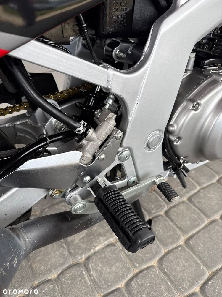 Suzuki GS - 15