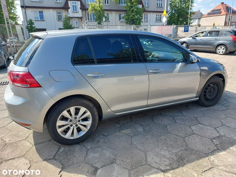 Volkswagen Golf - 7