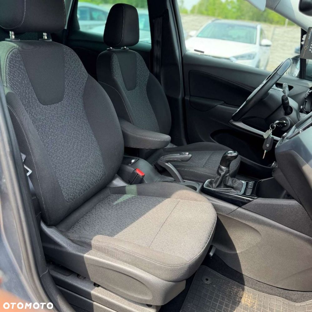 Opel Crossland X - 36