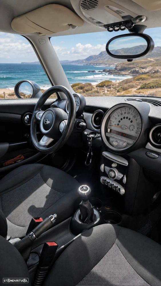 MINI 3 Portas One - 5