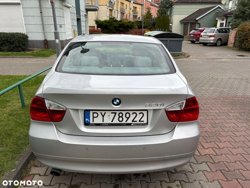 BMW Seria 3 - 10