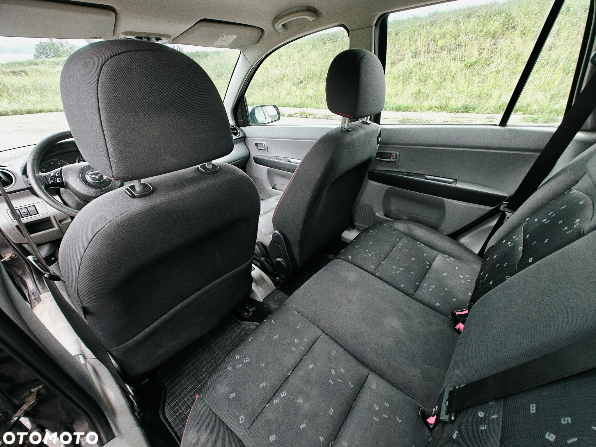 Mazda 2 1.4 Core + - 7