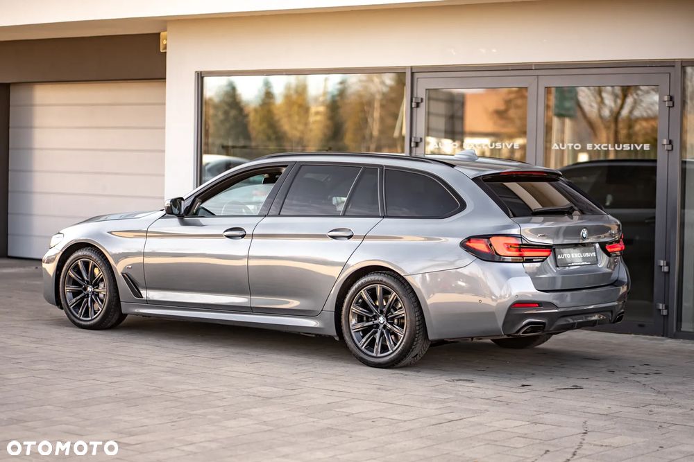 BMW Seria 5 530d xDrive M Sport Edition - 18