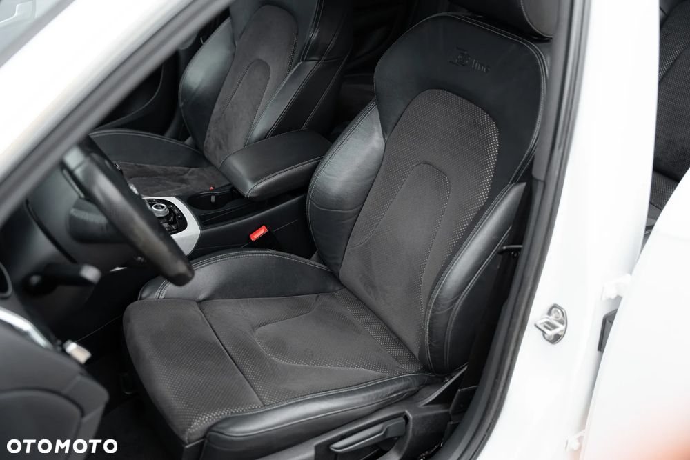 Audi A4 Avant 2.0 TDI DPF S line Sportpaket - 12
