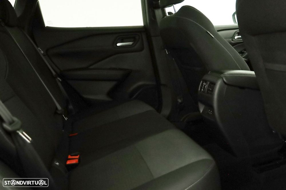 Nissan Qashqai 1.3 DIG-T N-Connecta LED Xtronic - 22