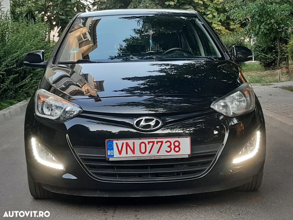 Hyundai i20 1.1 CRDi Passion - 11