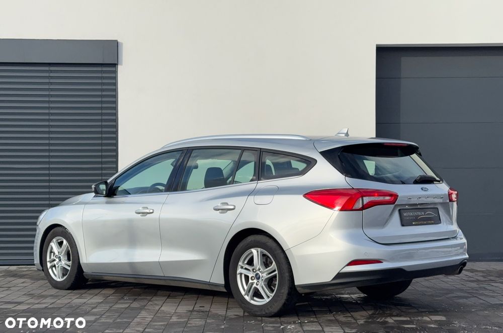 Ford Focus SW 1.5 TDCi Trend - 6