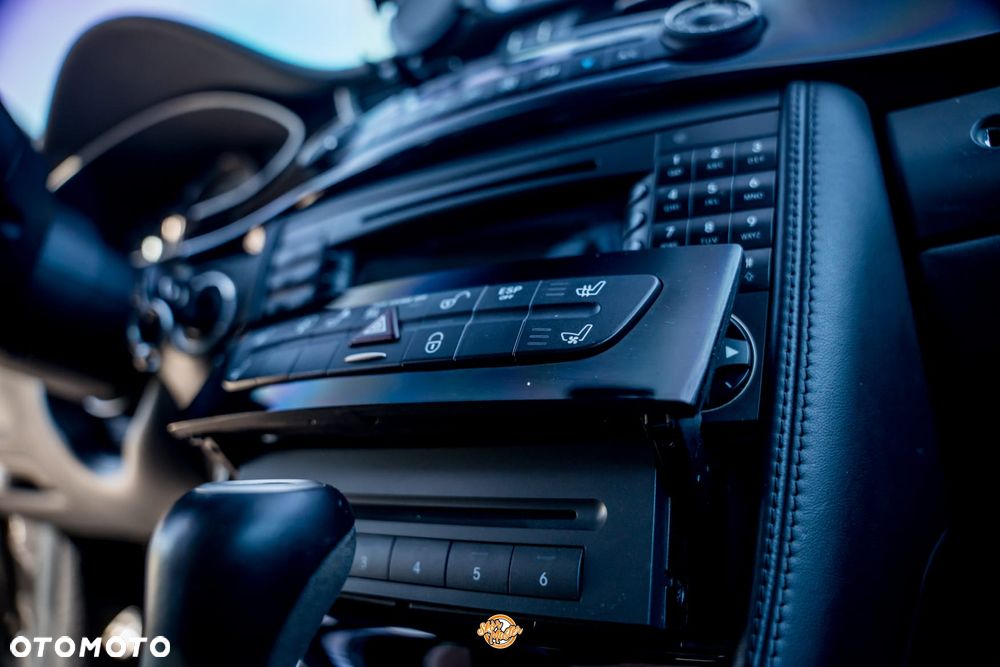 Mercedes-Benz CLS - 11