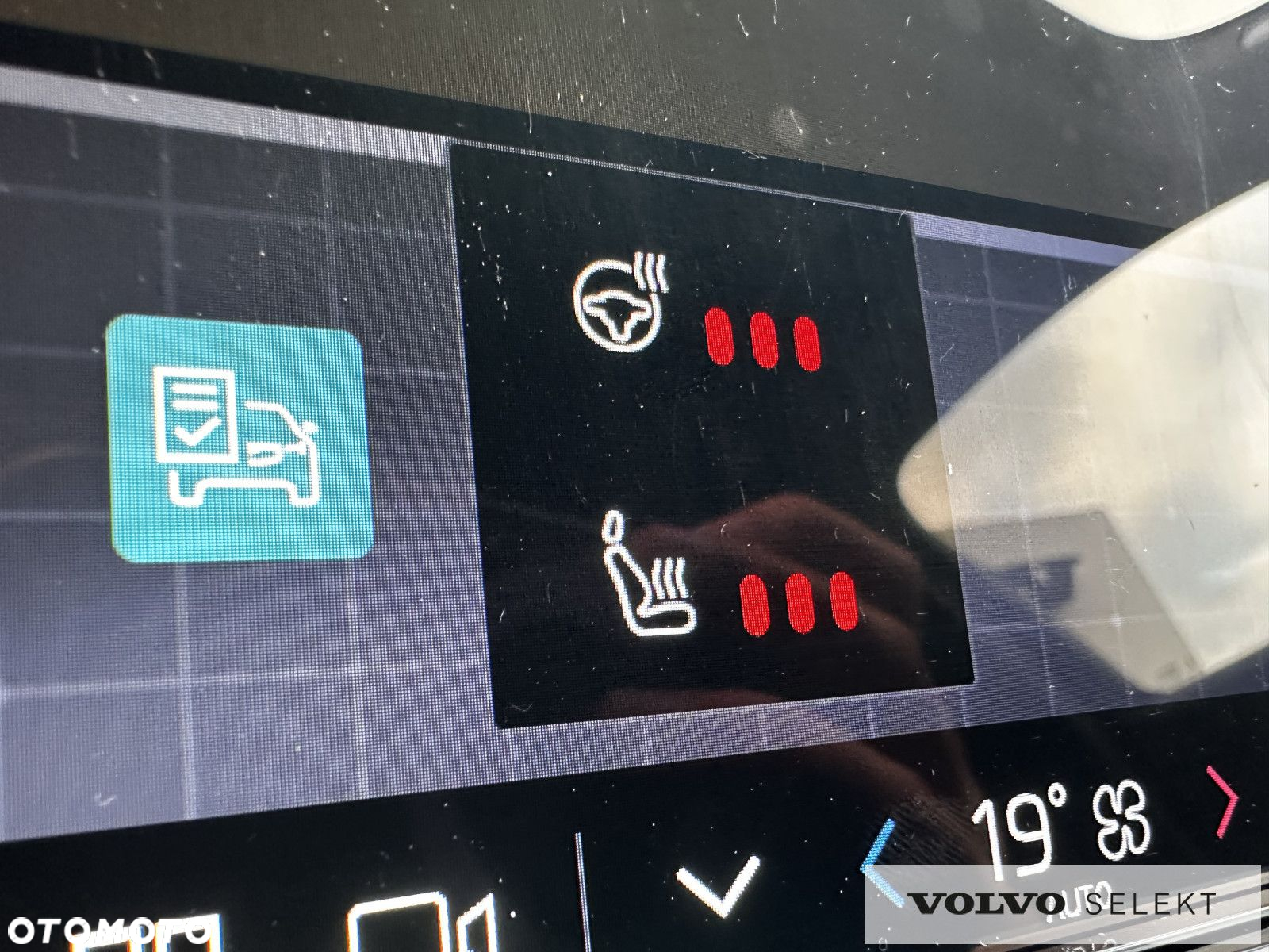 Volvo XC 40 - 18