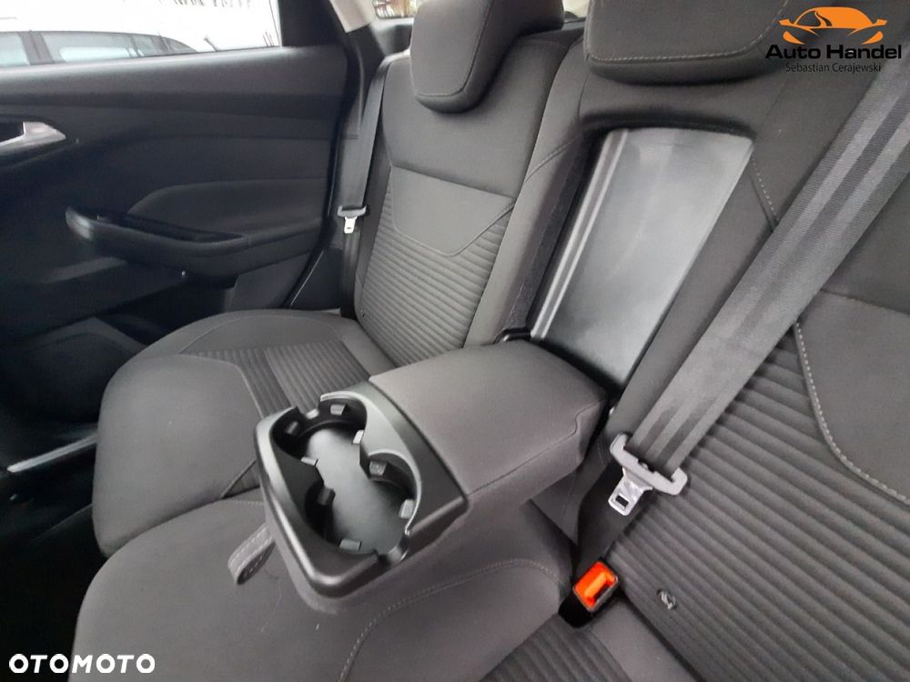 Ford Focus 1.5 EcoBlue Start-Stopp-System TITANIUM - 35