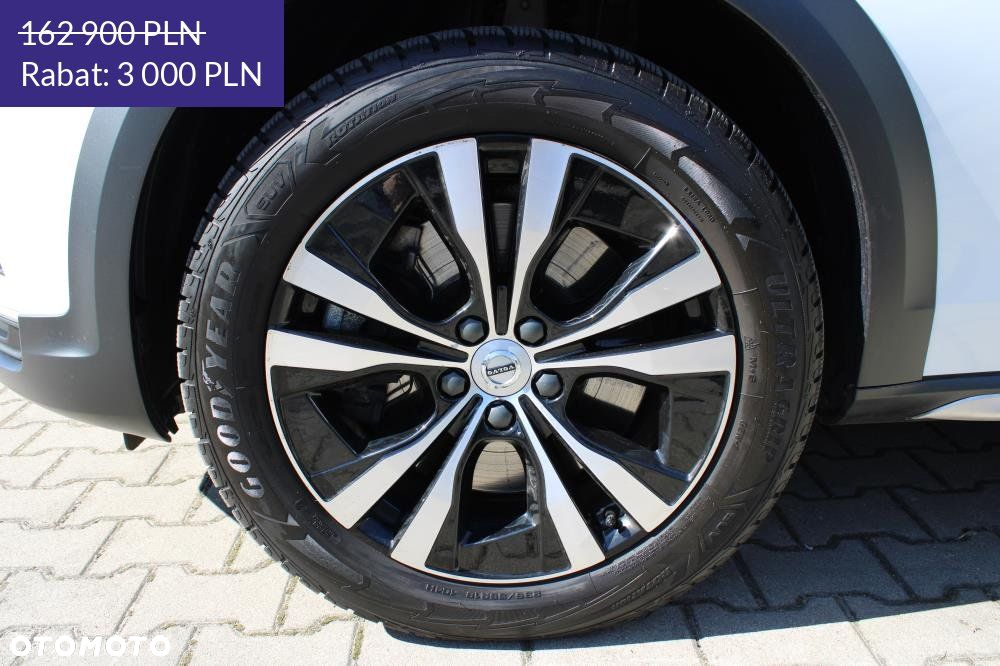Volvo V90 Cross Country - 38