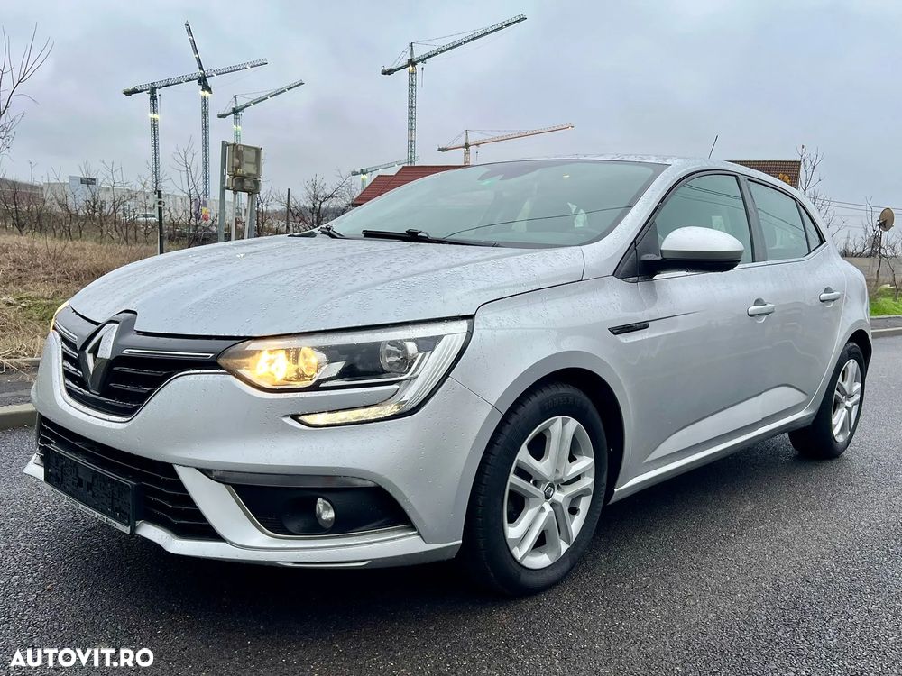 Renault Megane ENERGY TCe 100 EXPERIENCE - 2
