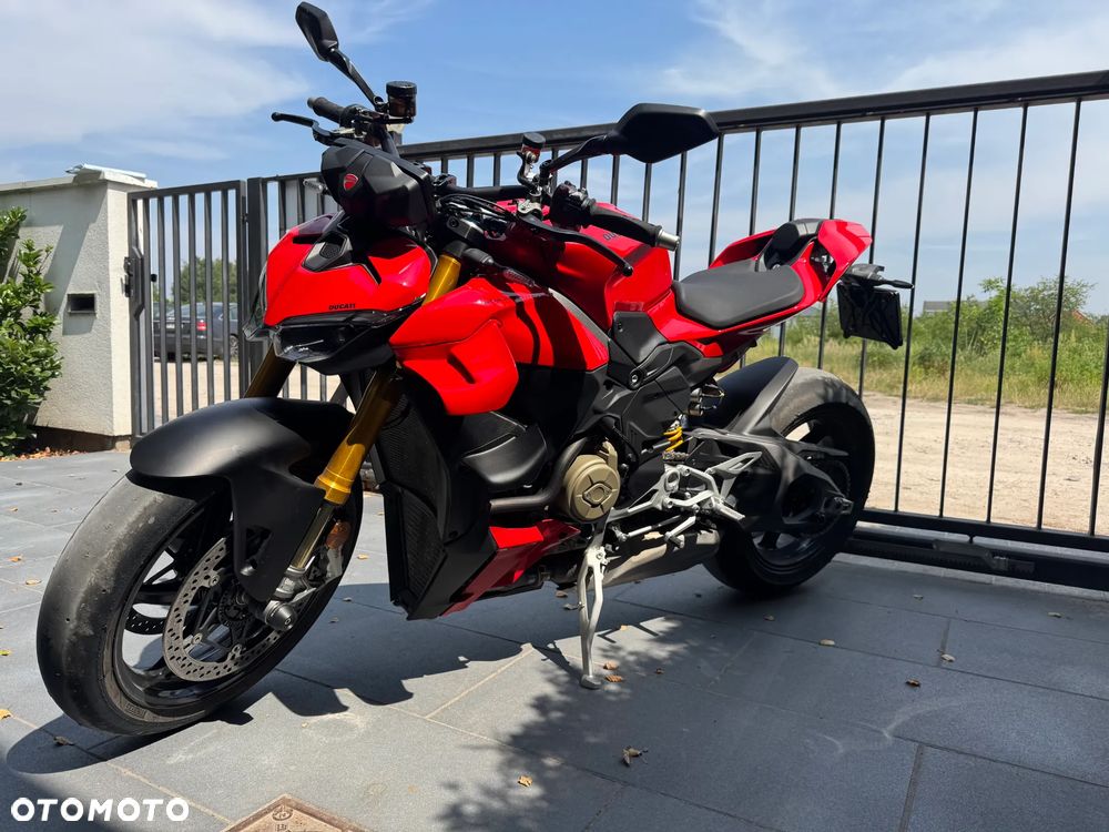 Ducati Streetfighter V4 - 2