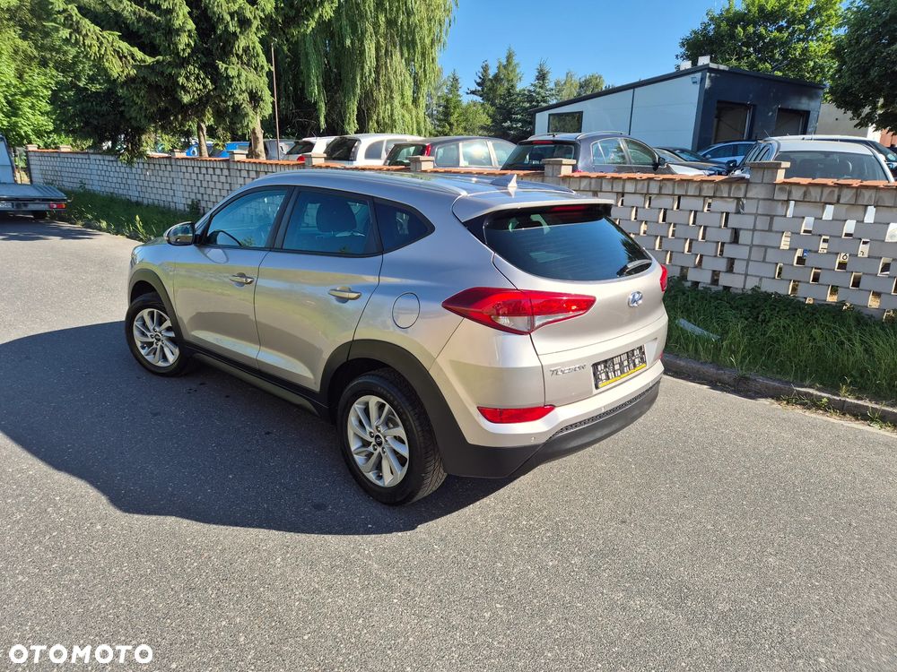 Hyundai Tucson blue 1.6 GDi 2WD Navi - 12