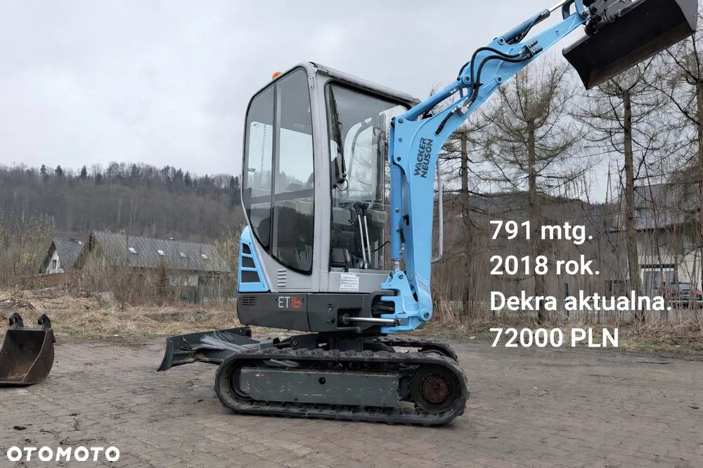 Wacker Neuson ET16 Minikoparka 2 tony. JAK NOWA 2018rok z Gospodarstwa Norweskiego 1190mtg. IGŁA! Rozsuwane hydraulicznie gąsienice. Dodatkowe sekcje Hydrauliczne. Silnik Yanmar 3 cyl. Aktualna DEKRA BMWT. Po serwisach! Ani deka luzów i wycieków. OKAZJA TANIO. Zadbana maszyna. 2 łyżki - 39