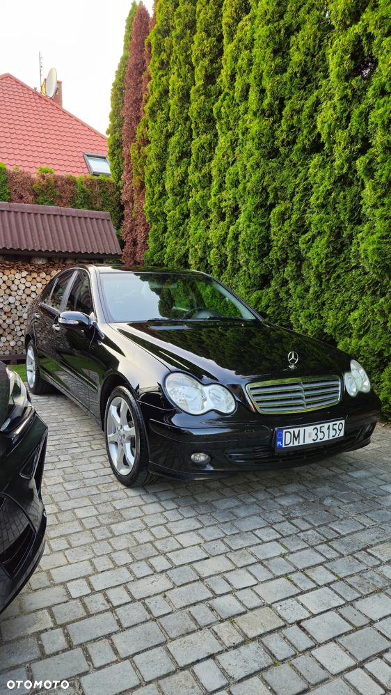 Mercedes-Benz Klasa C 180 Kompressor Automatik Classic - 3