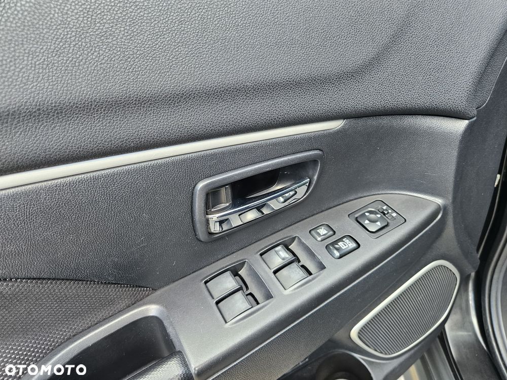 Mitsubishi ASX 1.6 Instyle NAVI AS&G - 25