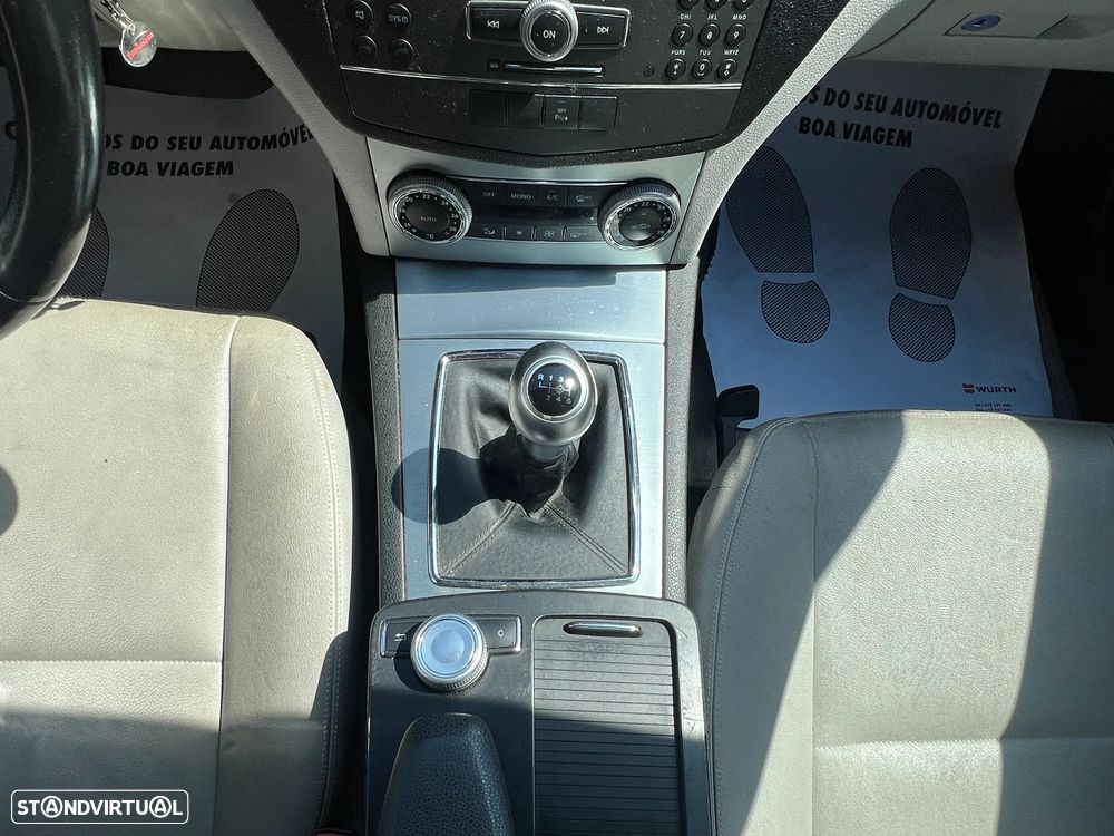 Mercedes-Benz C 250 - 12