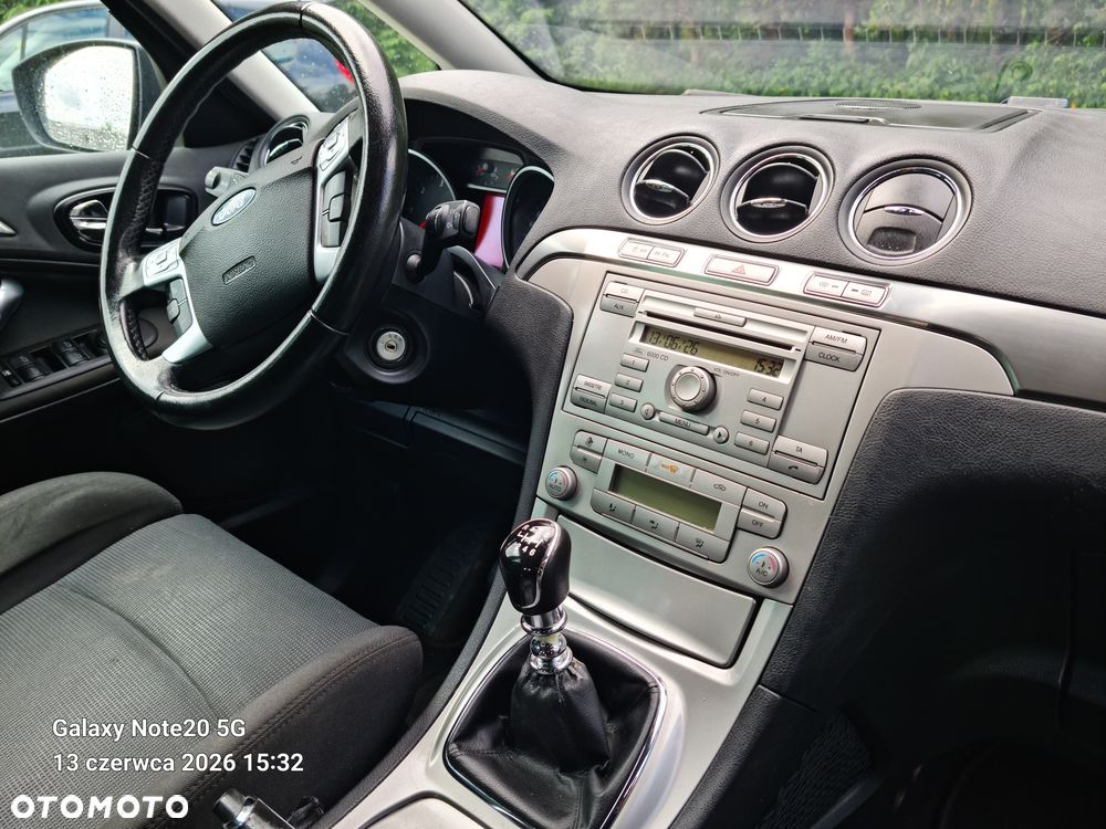 Ford S-Max - 39