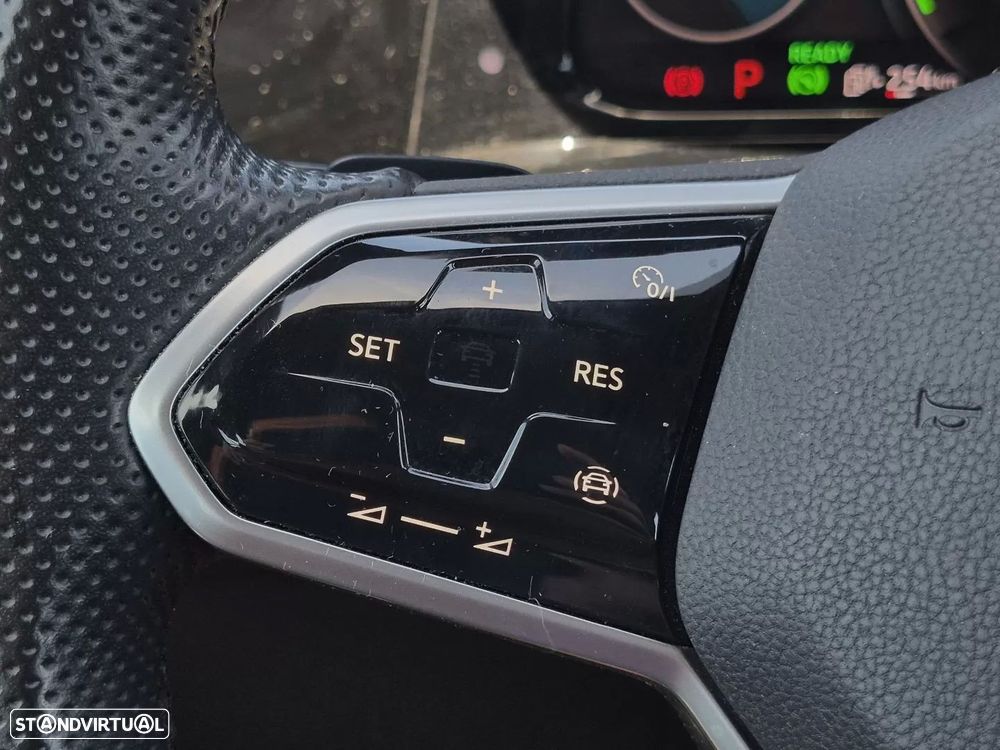 VW Golf 1.4 eHybrid OPF DSG GTE - 20