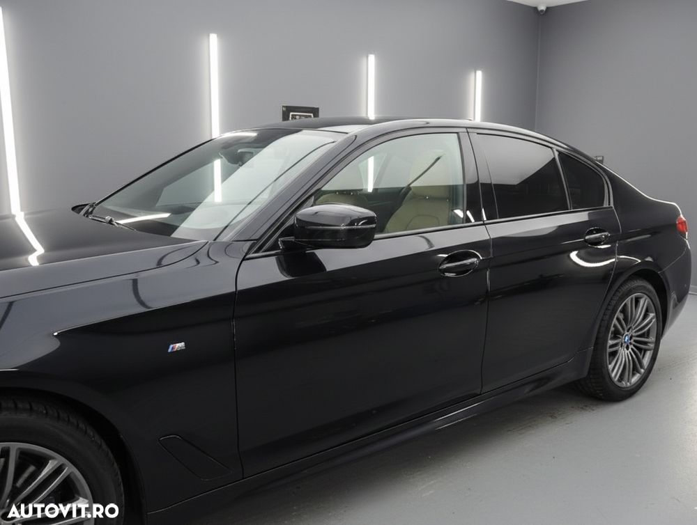 BMW Seria 5 530d xDrive AT - 6