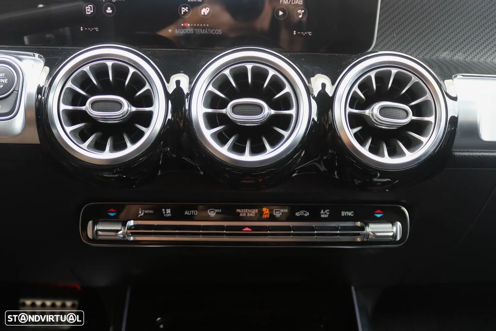 Mercedes-Benz GLB 180 d AMG Line - 21