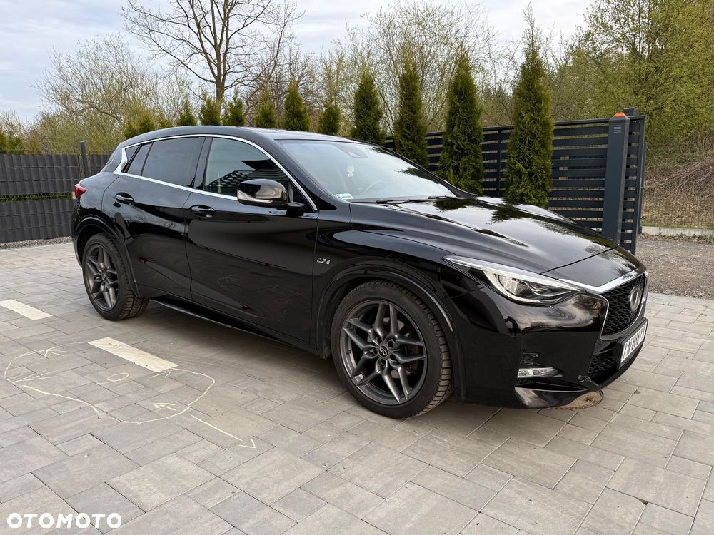 Infiniti Q30 2.2d Sport AWD 7DCT - 4