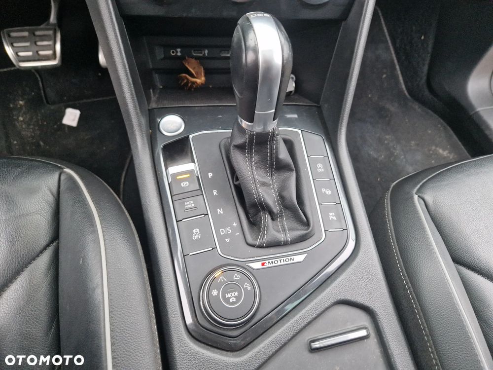 Volkswagen Tiguan 2.0 TDI SCR 4MOTION DSG Highline - 17