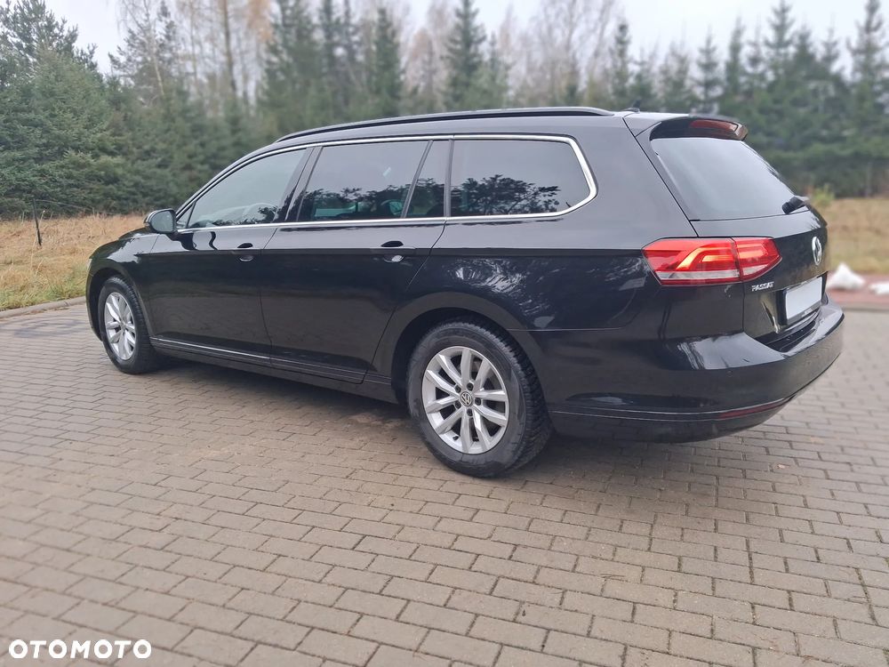 Volkswagen Passat 2.0 TDI (BlueMotion Technology) DSG Highline - 4