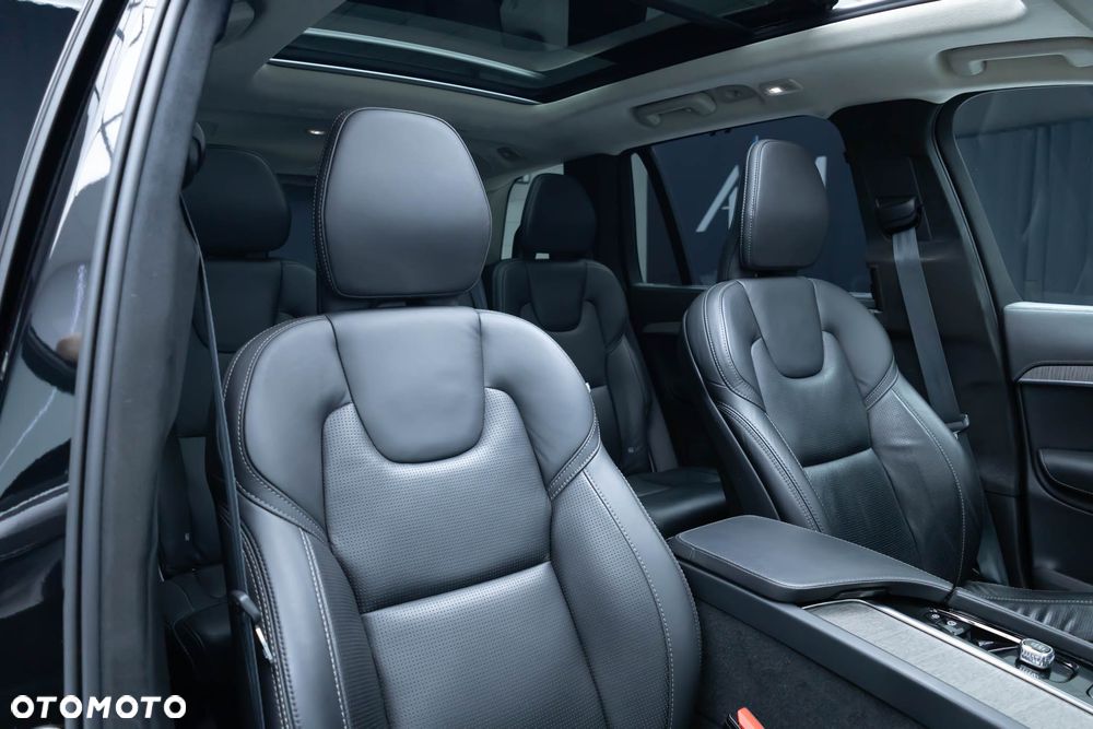 Volvo XC 90 T8 AWD Recharge Ultimate Bright - 35