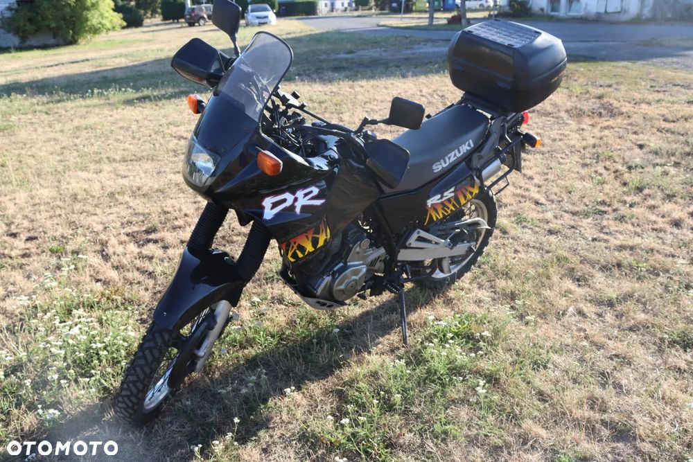 Suzuki DR - 11