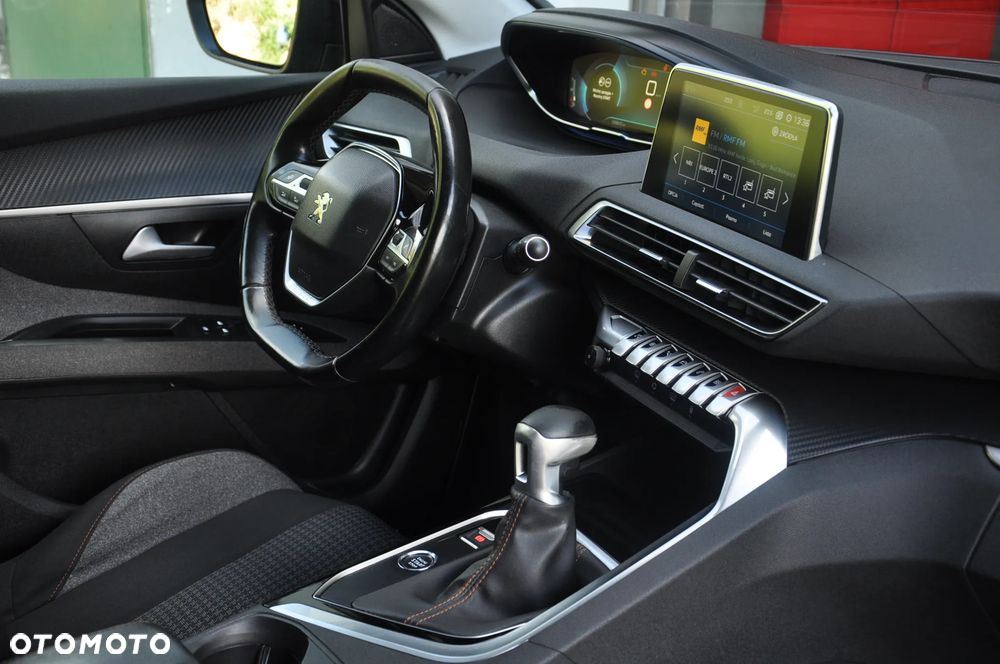 Peugeot 5008 PureTech 130 Active - 16