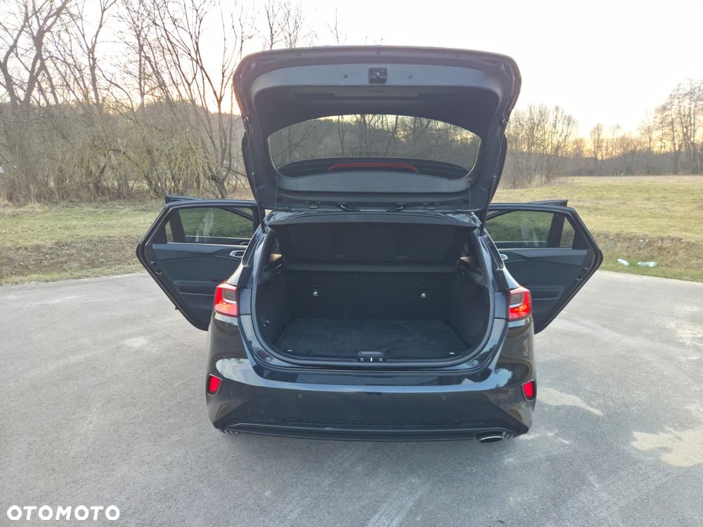 Kia Ceed 1.4 Attract - 22