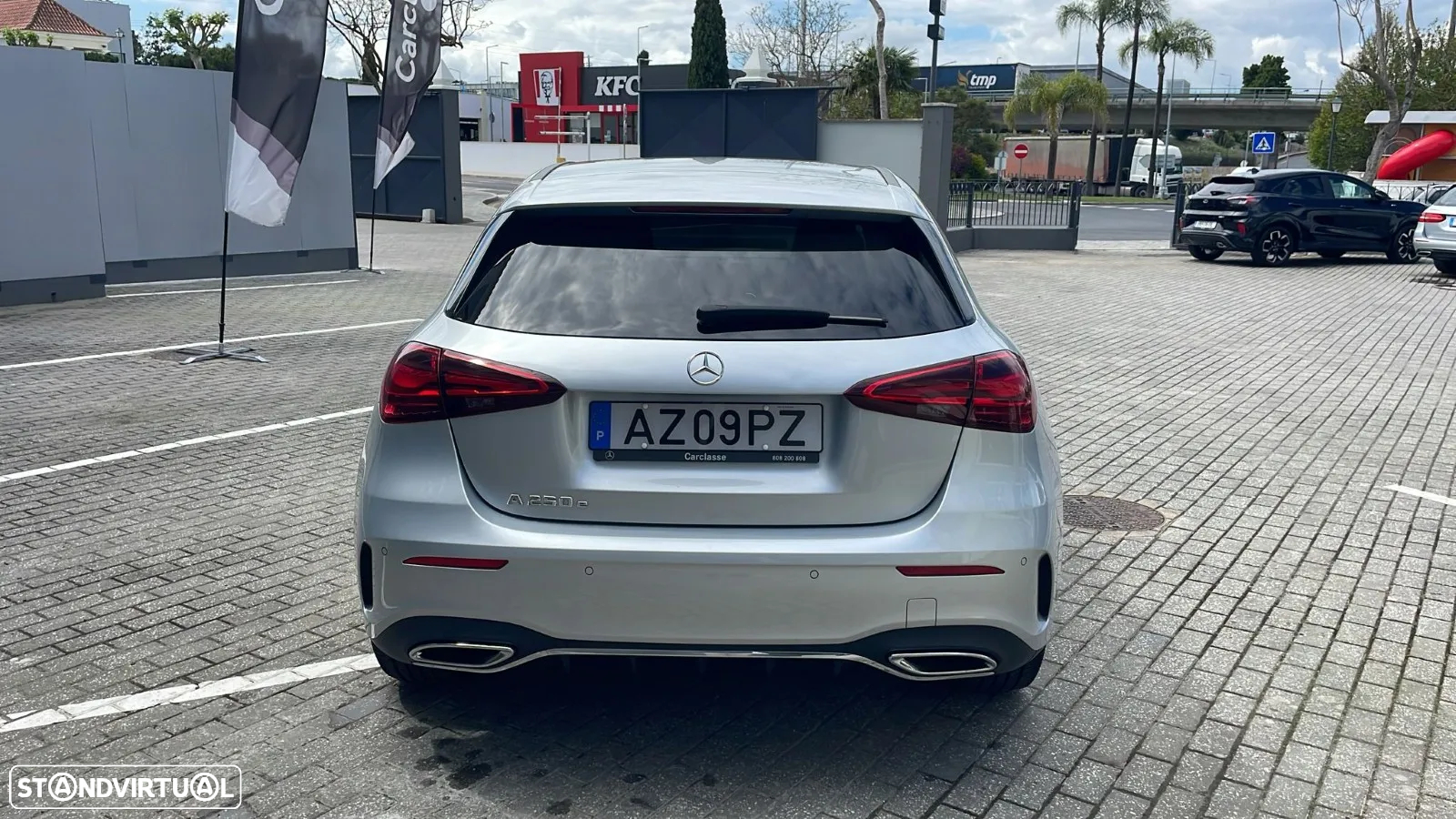 Mercedes-Benz A 250 e AMG Line - 5