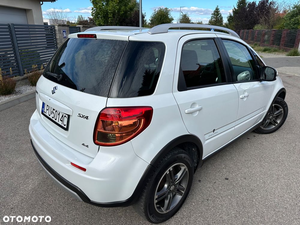 Suzuki SX4 1.6 Premium 4WD - 4