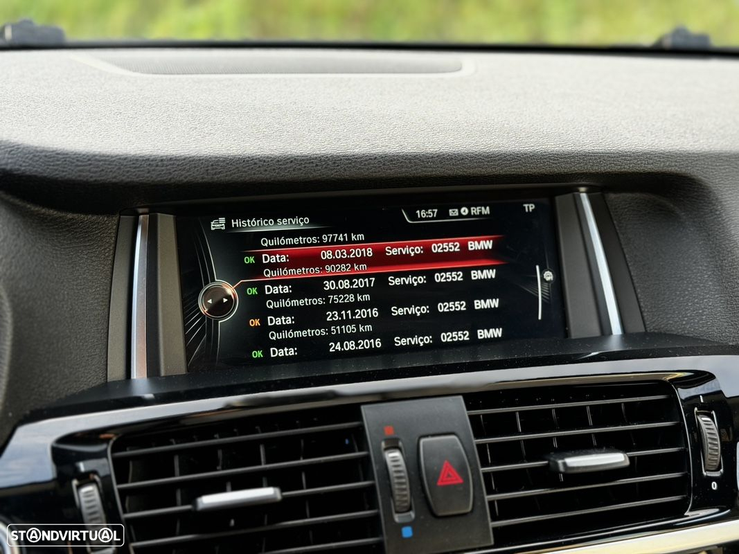 BMW X4 35 d xDrive Pack M - 29