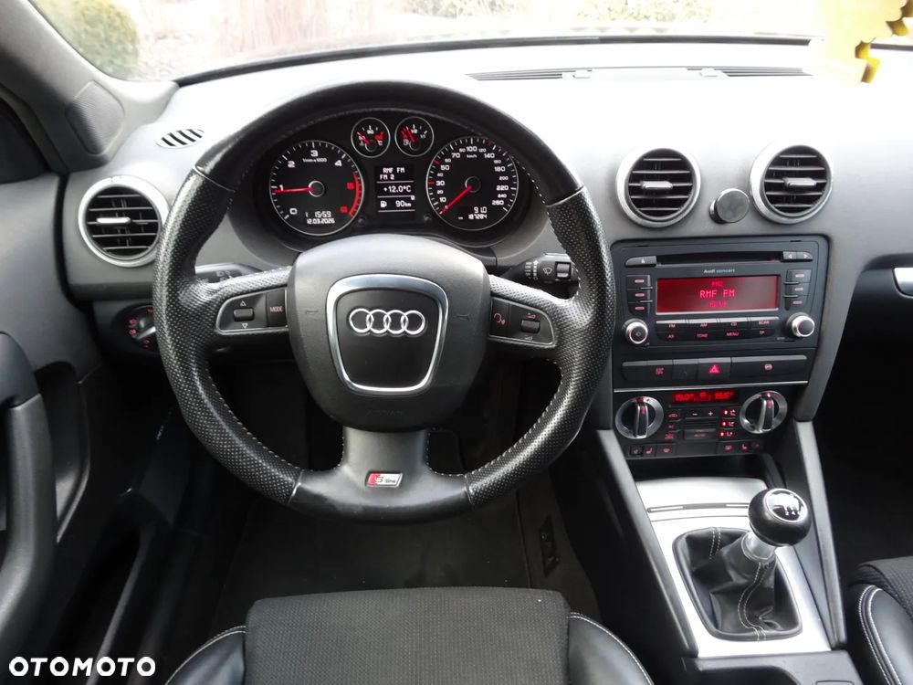 Audi A3 Sportback 2.0 TDI DPF S line Sportpaket - 18