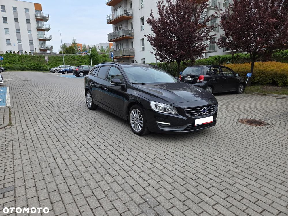 Volvo V60 D2 Kinetic - 3
