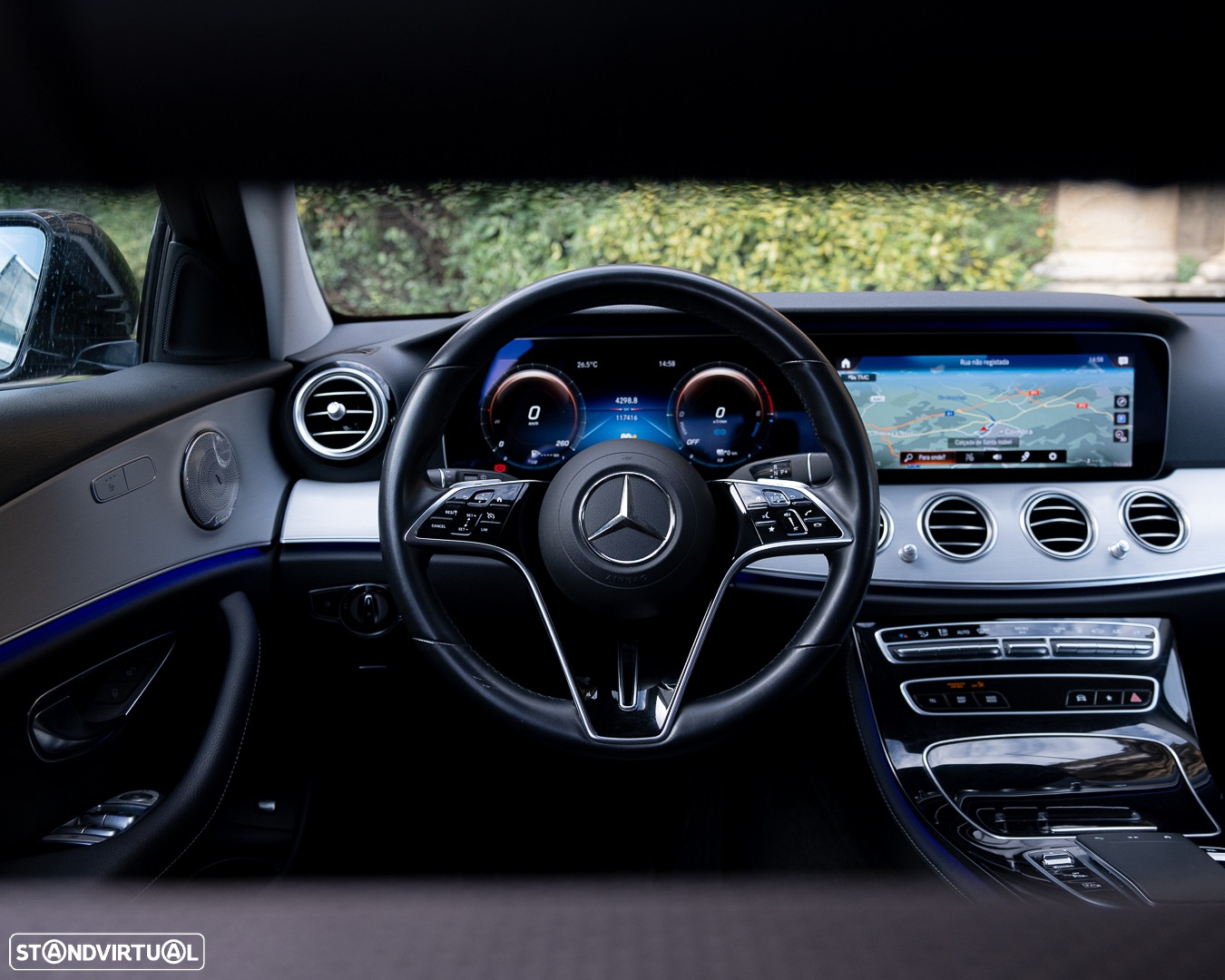 Mercedes-Benz E 300 de Avantgarde - 28