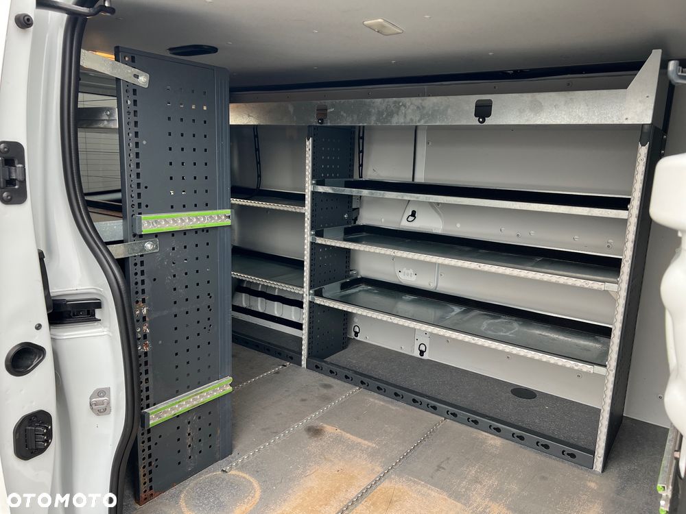 Renault Trafic L2H1 - 15