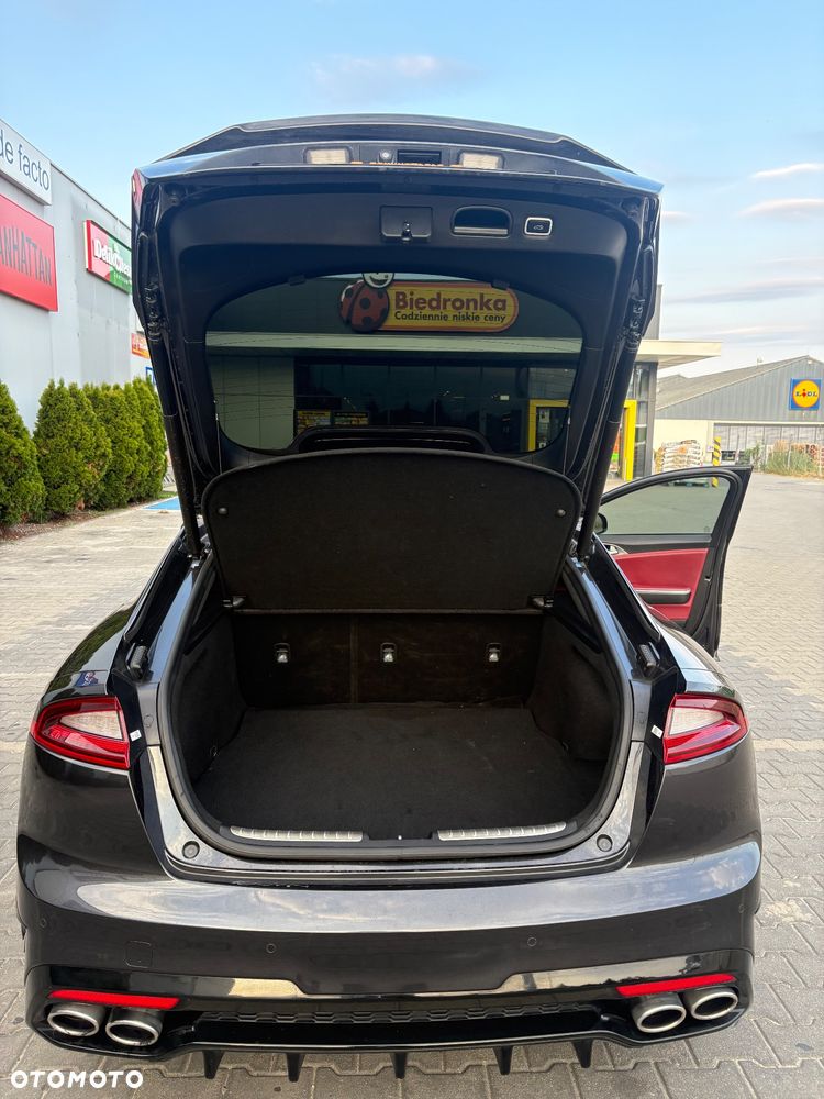 Kia Stinger 3.3 T-GDI AWD GT - 9