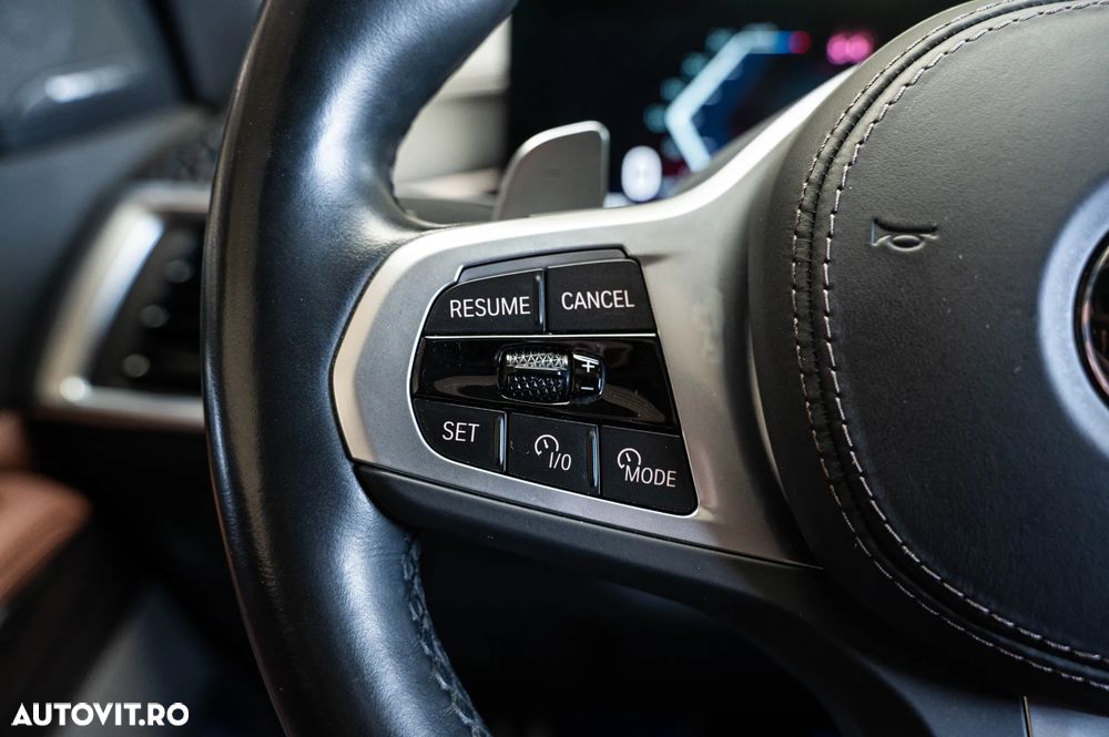 BMW X5 xDrive30d - 24