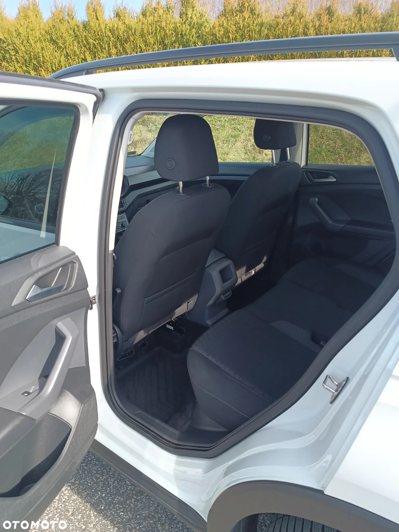 Volkswagen T-Cross - 10