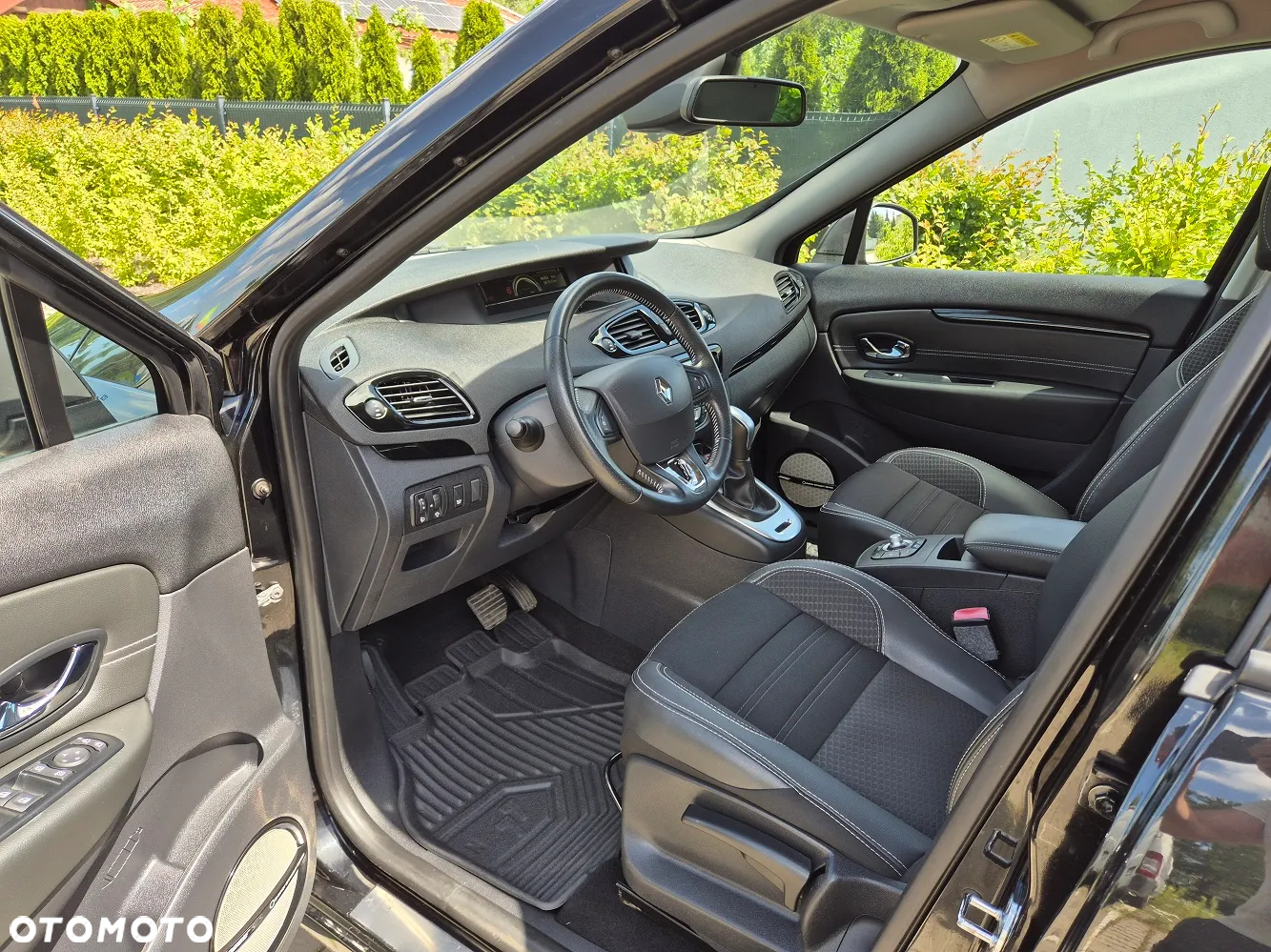 Renault Scenic - 12