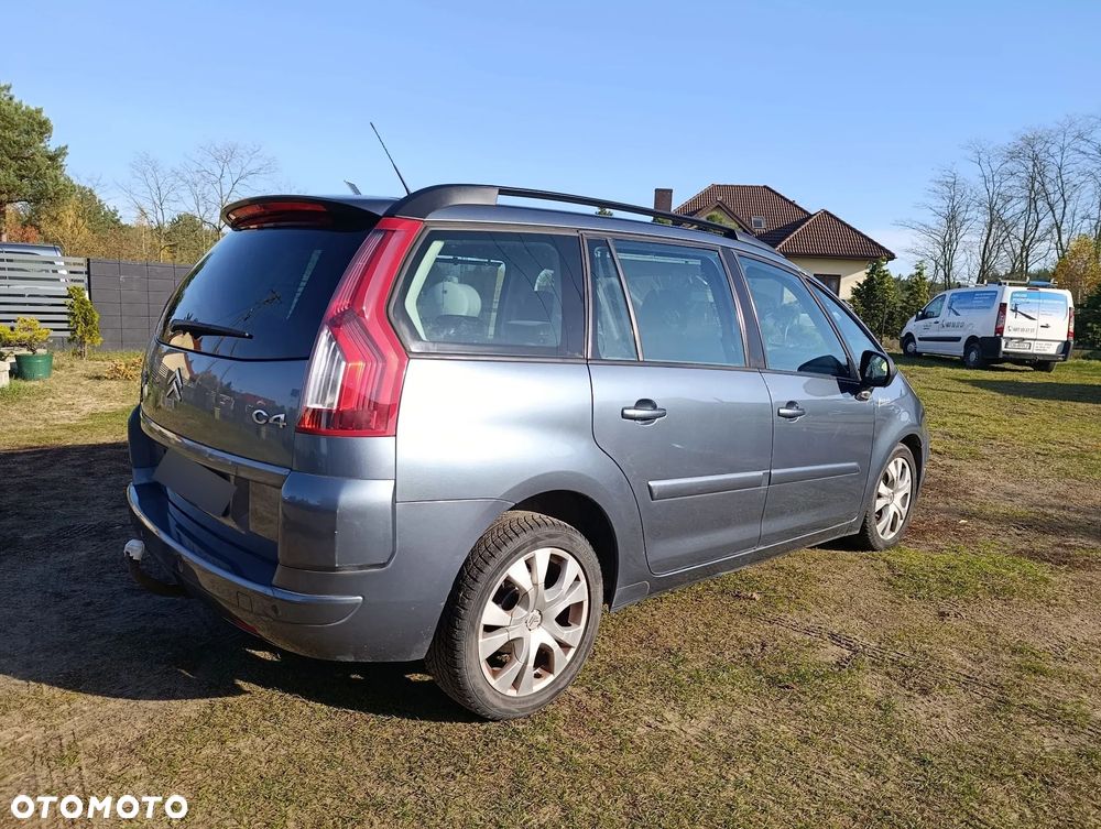 Citroën C4 Picasso 2.0 HDi FAP ESG6 Confort - 4