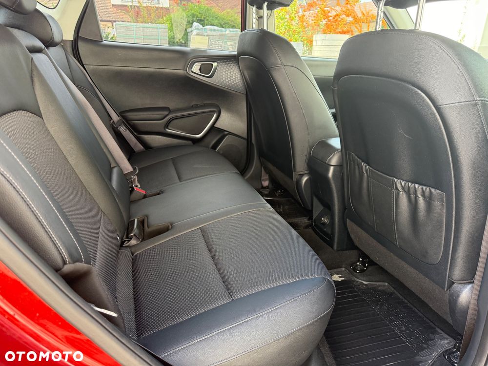Kia Soul e-Soul 64kWh L - 13
