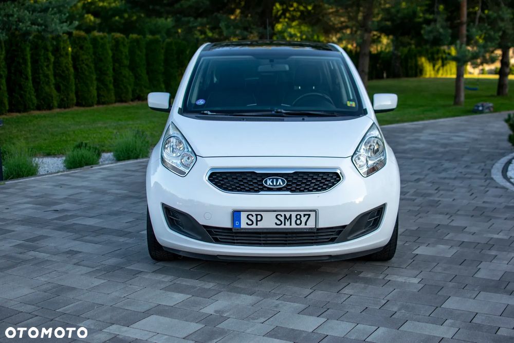 Kia Venga - 7