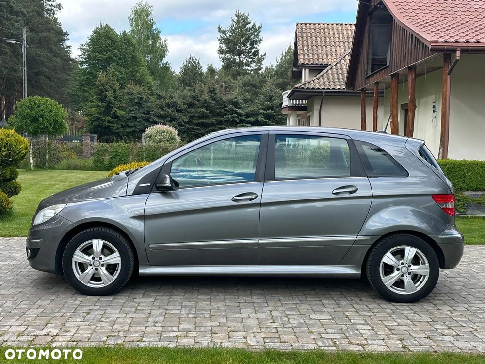 Mercedes-Benz Klasa B 180 BlueEffICIENCY - 15
