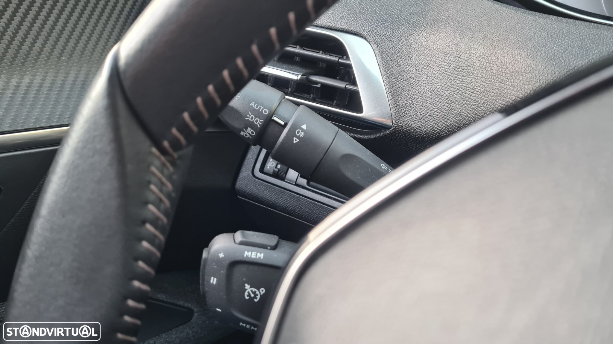 Peugeot 3008 1.5 BlueHDi Active - 13