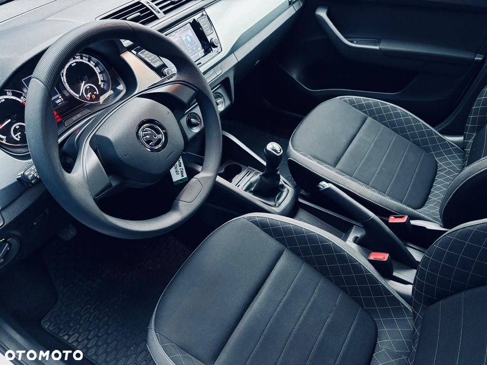 Skoda Fabia 1.0 TSI Ambition - 12